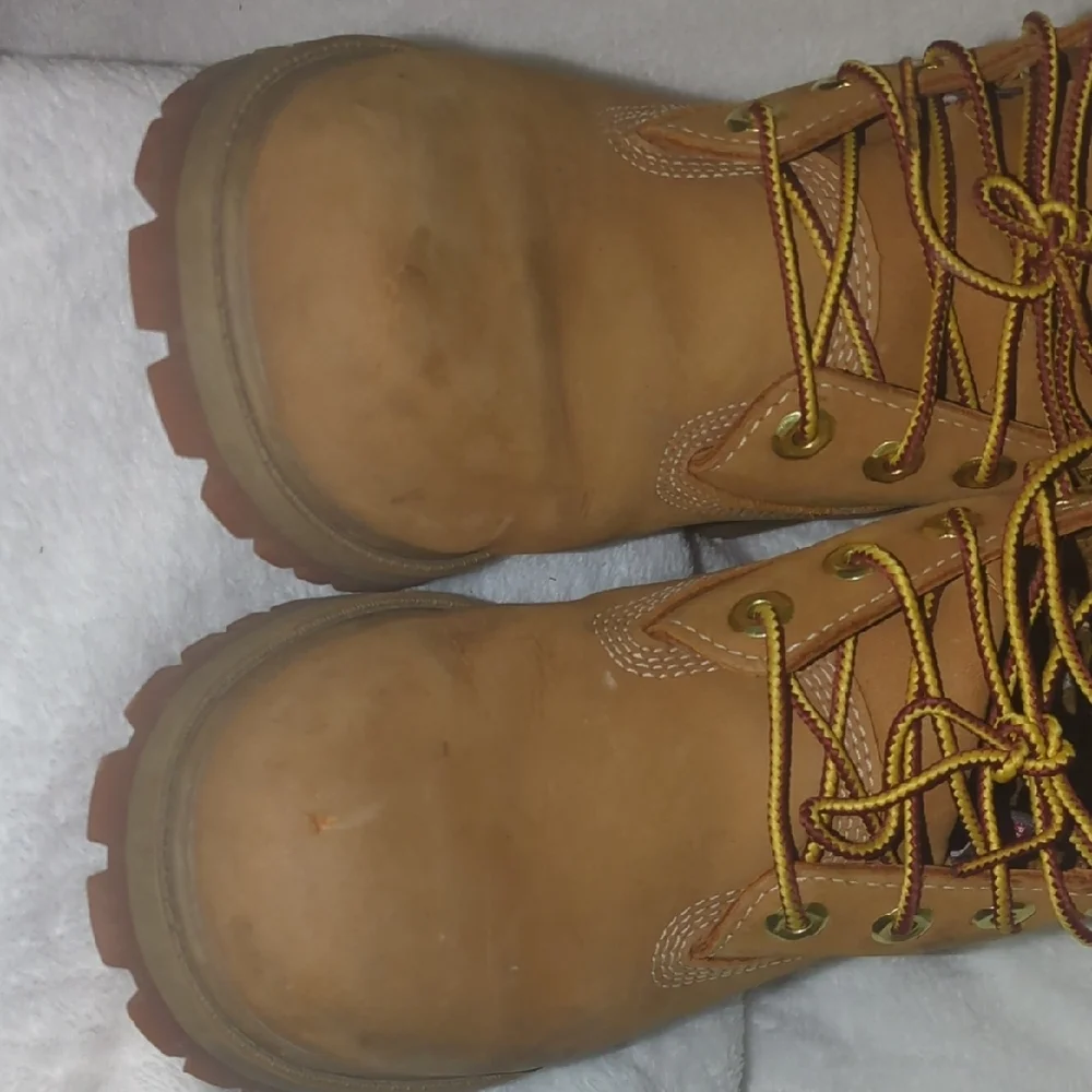 Timberland Kids Brown Boots - Picture 4 of 4